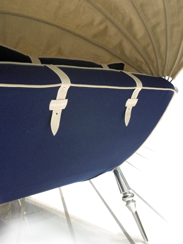 e7de747fda844939c70db222f906b035 e7de747fda844939c70db222f906b035